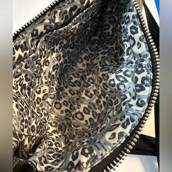 🖤Coach Poppy Textured Black Patent Leather Small Crossbody Purse 🖤 - Picture 9 of 12